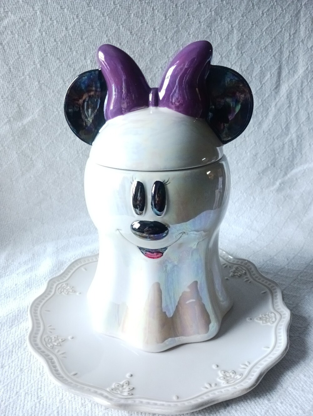 Disney Minnie Mouse Ghost w/ Purple Bow Iridescent Cookie Jar